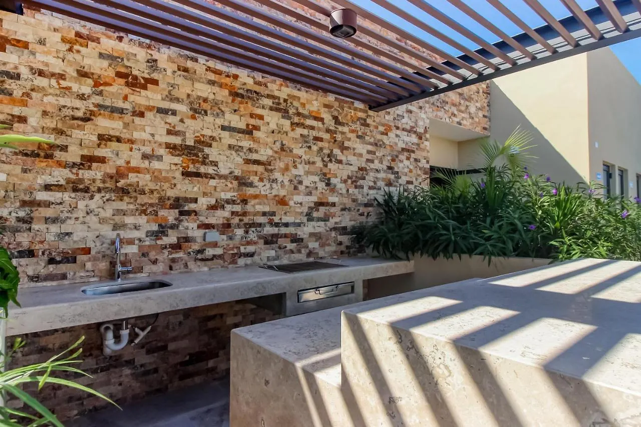 Sea Breezes Studio at Syrena 409 Playa del Carmen 0*,  Mexiko